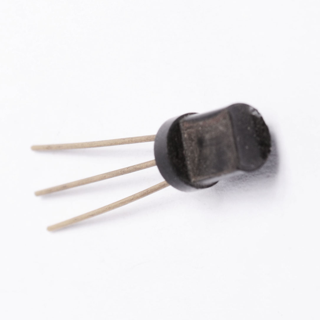 2SC371 Transistor Silicon NPN - CASE: TO98 MAKE: Toshiba - Picture 11 of 12