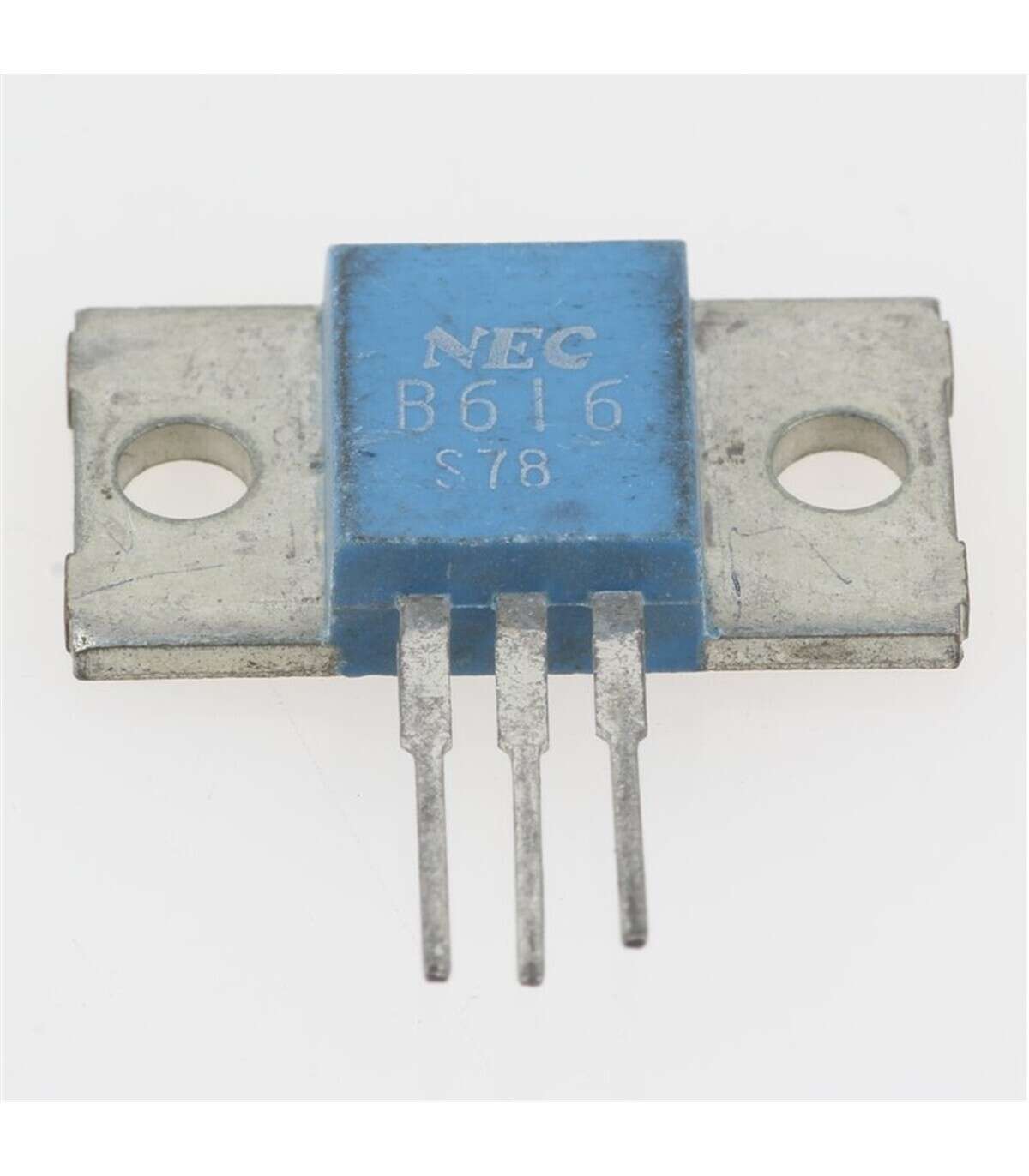 2SB616A