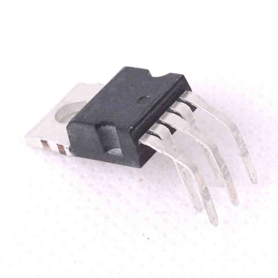2SC5884