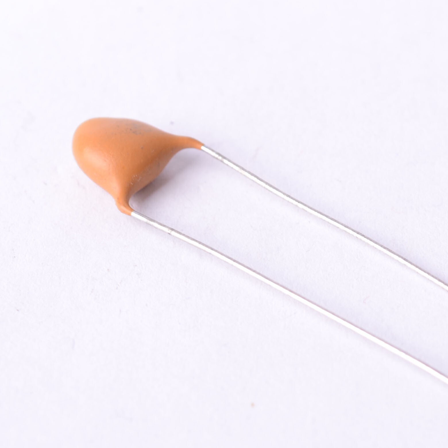 CDTA35V0MF33