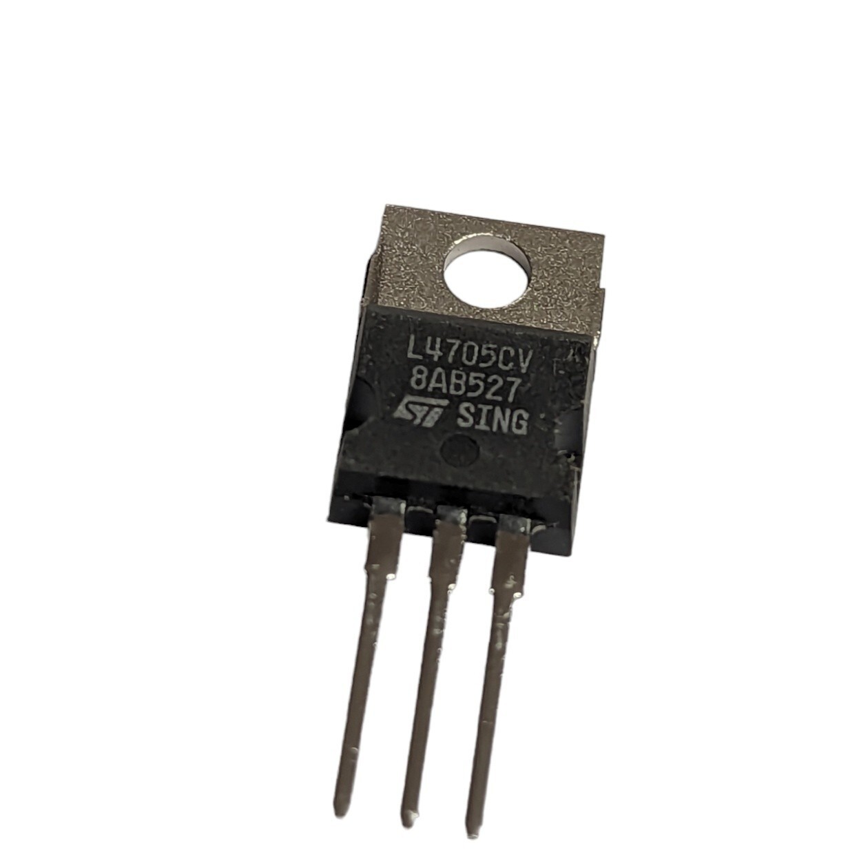 L4705CV