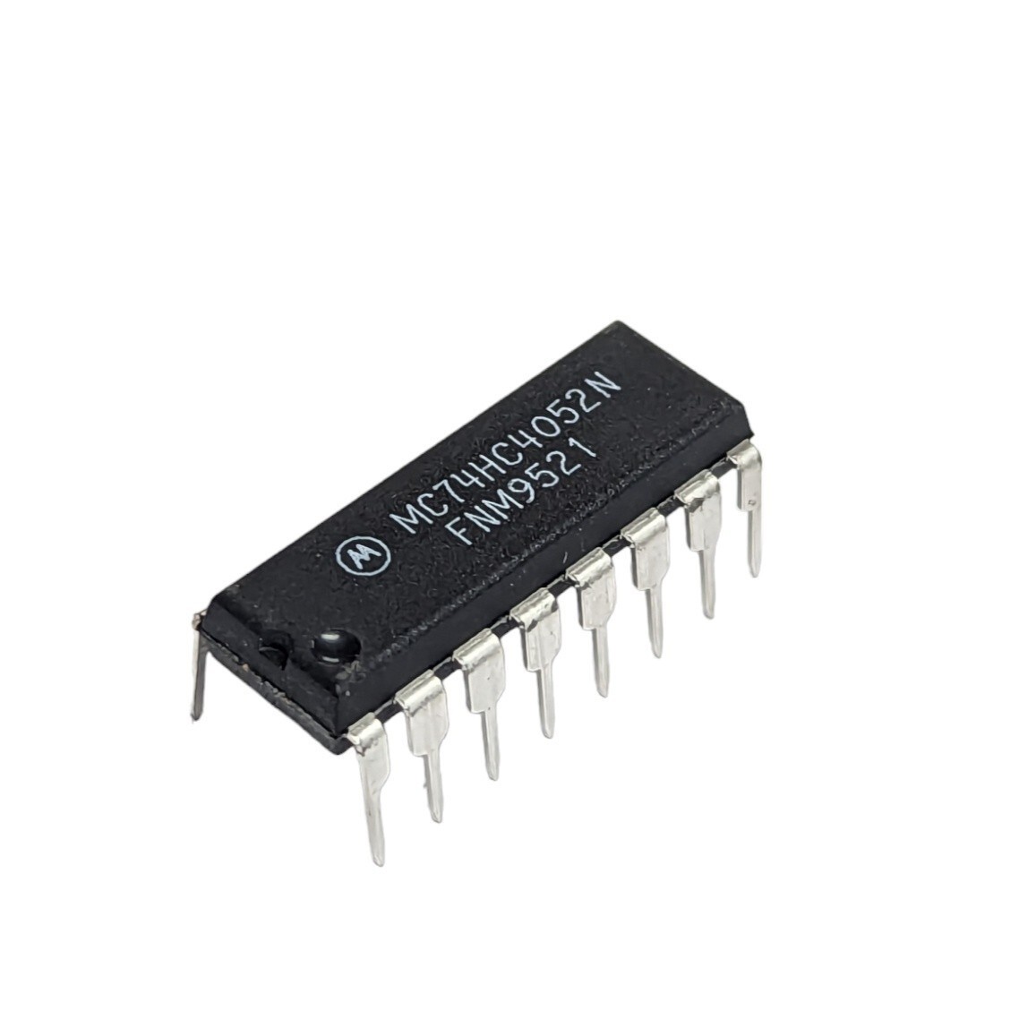MC74HC4052N