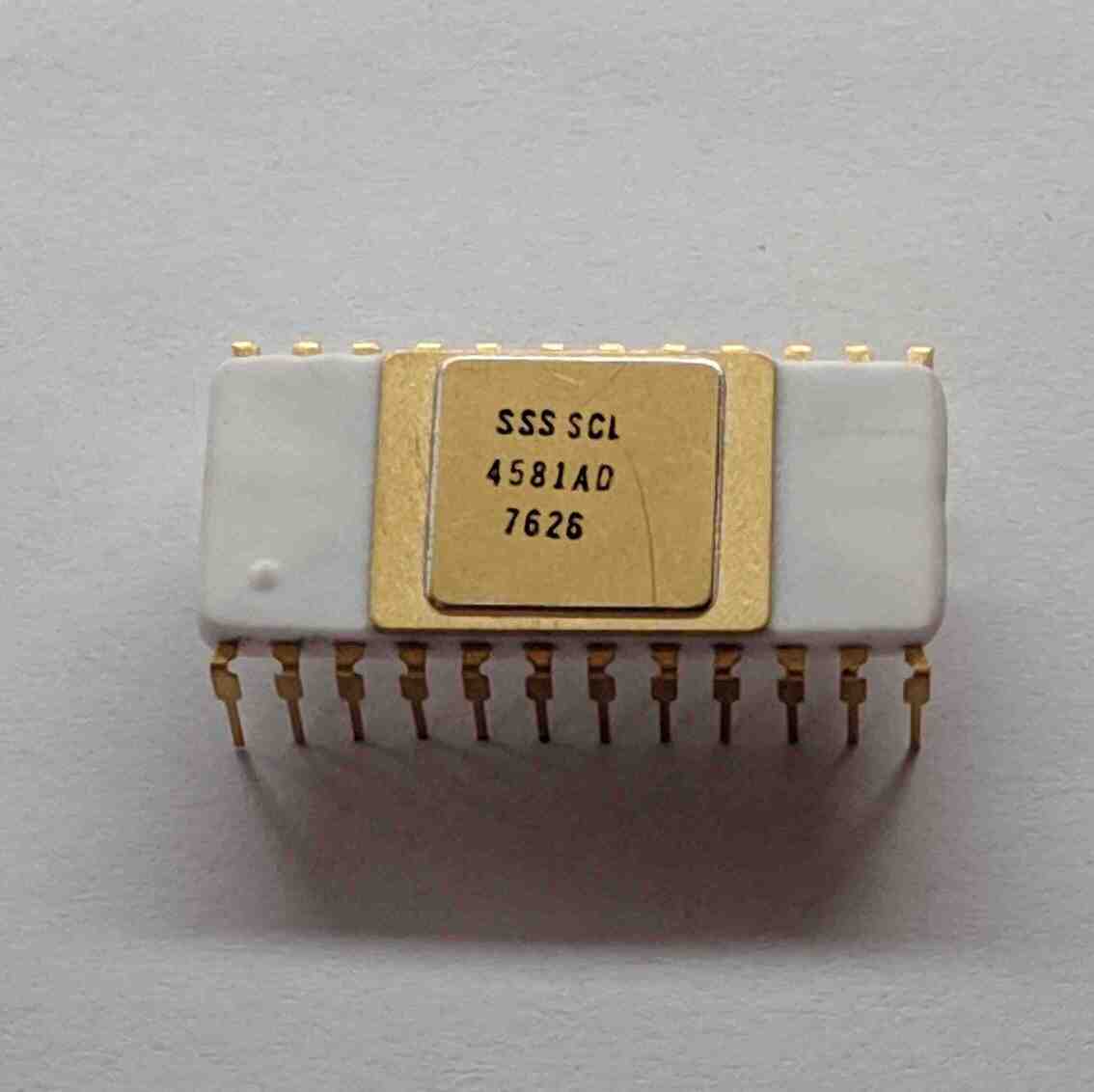 SCL4581AD
